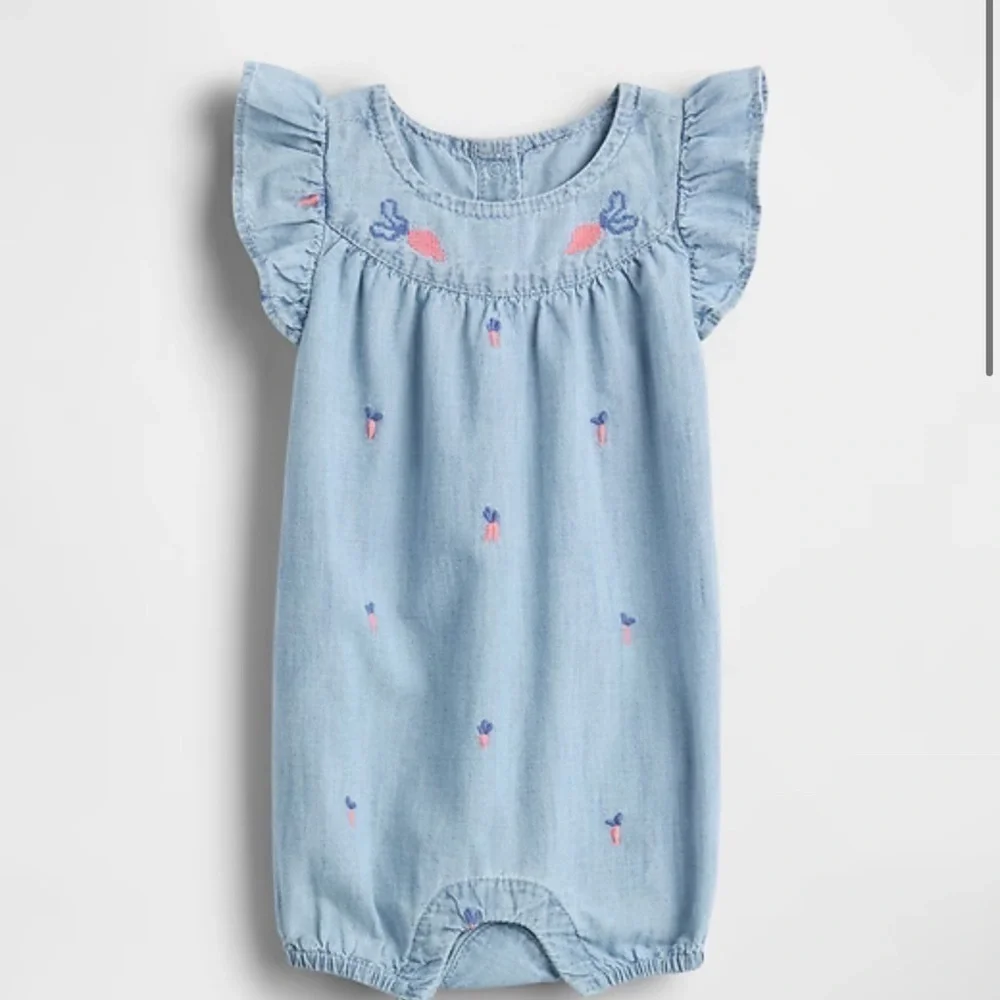 GAP Light Blue Bodysuit with Pink and Blue Embroidery romper. Peter rabbit
